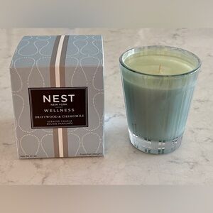 NEST New York Driftwood & Chamomile Classic Candle, 8.1oz - NEW!!